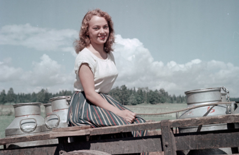 hiljamaitotytto1still