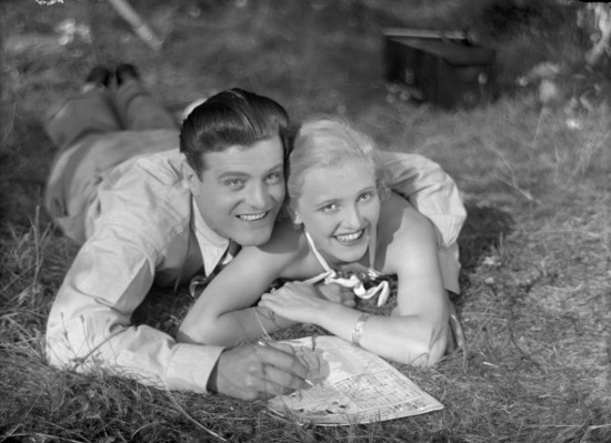 Kaikki rakastavat (1935)